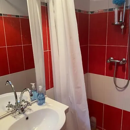 Apartment Appt 4 Pers Avec Jardin Ombrage En Centre De *