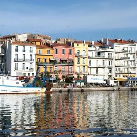 Appt 4 Pers Avec Jardin Ombrage En Centre De * Sete